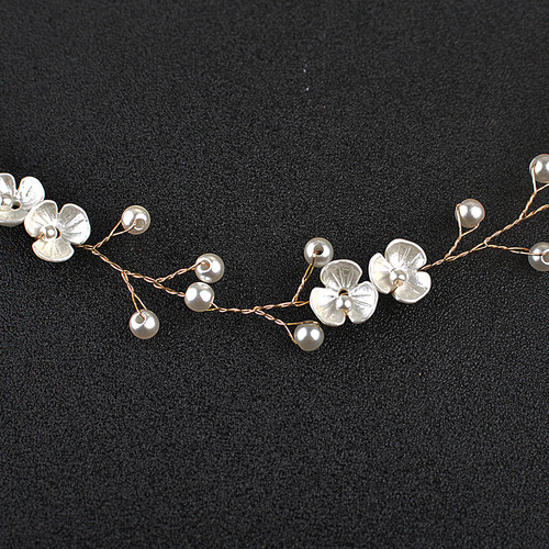 Bridal headdress, wedding accessories, pearl three-petal flower handmade soft headdress, forest style fairy hair hoop, wedding dress, hair accessories