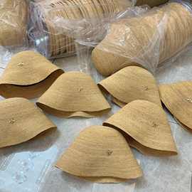 春夏季出游逛街度假遮阳帽子韩版小清新休闲时尚小蜜蜂草编水桶帽