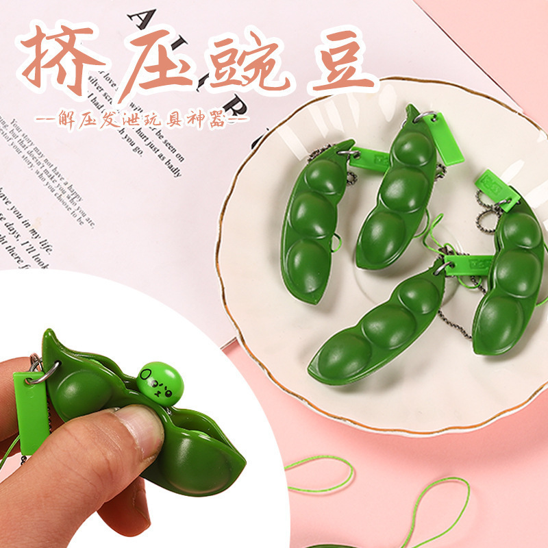 Squeeze Edamame Toy for Stress Relief, Unlimited Edamame Toy, Stress-Relief Pea Pod Keychain for Kindergarten Squeeze Edamame Toy for Stress Relief, Unlimited Edamame Toy, Stress-Relief Pea Pod Keychain for Kindergarten