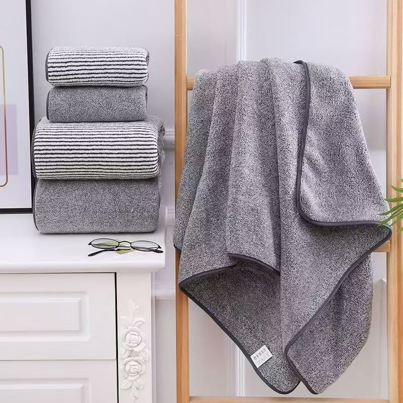 Serviette en polaire corail à rayures verticales étoilées, douce et confortable pour le visage, absorbante et ourlée, idéale pour_voghion.com