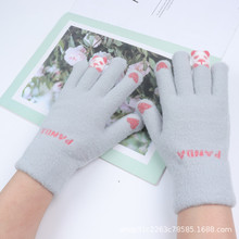 现货批发针织毛妮女士卡通冬季保暖手套女学生熊猫分指防寒户外潮