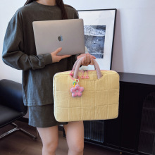 2025新款笔记本电脑包高级感14寸15.6女士可爱ins风简约13文件公