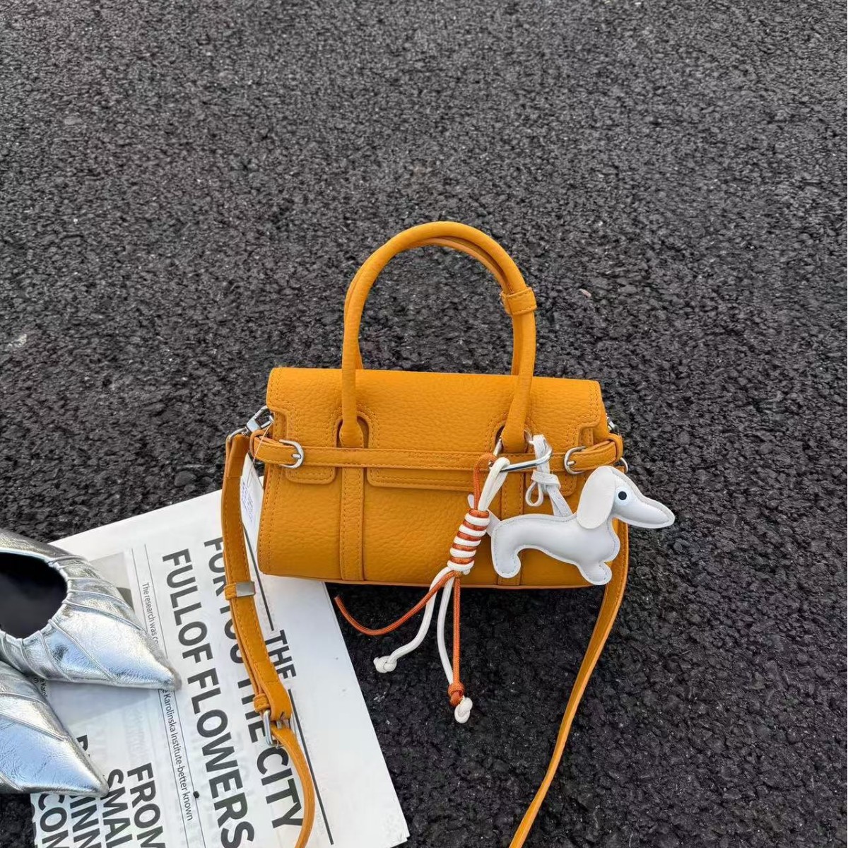 French Style Niche Boston Handbag, Elegant And Compact Pillow Bag, Casual Commuter Crossbody Bag For Women - Thumbnail 2