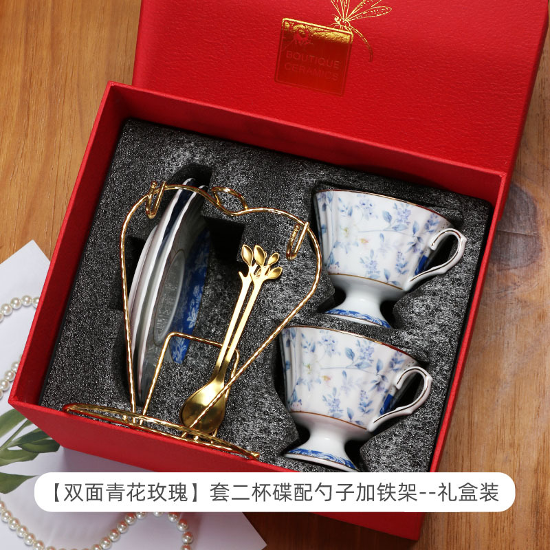 Taza de café de porcelana china de estilo europeo Taza y platillo Juego de té de la tarde británico Taza de té negro de cerámica exquisita de alta gama Hogar