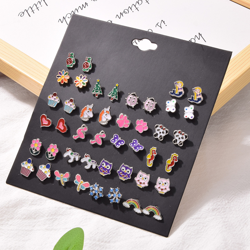 Korean Small Daisy Unicorn 18 Pairs Of Earrings Set Retro Pop Flower Owl Earrings display picture 4