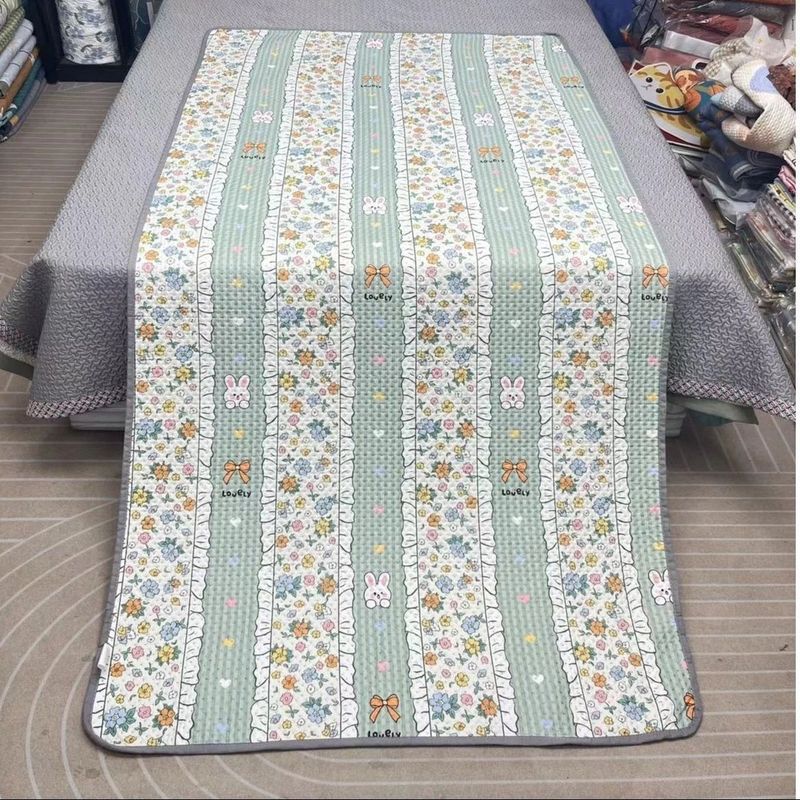ウサギ砕花学生寮ベッドカバー四季通用三点セット両面両用滑り止め綿シーツ洗濯機|undefined