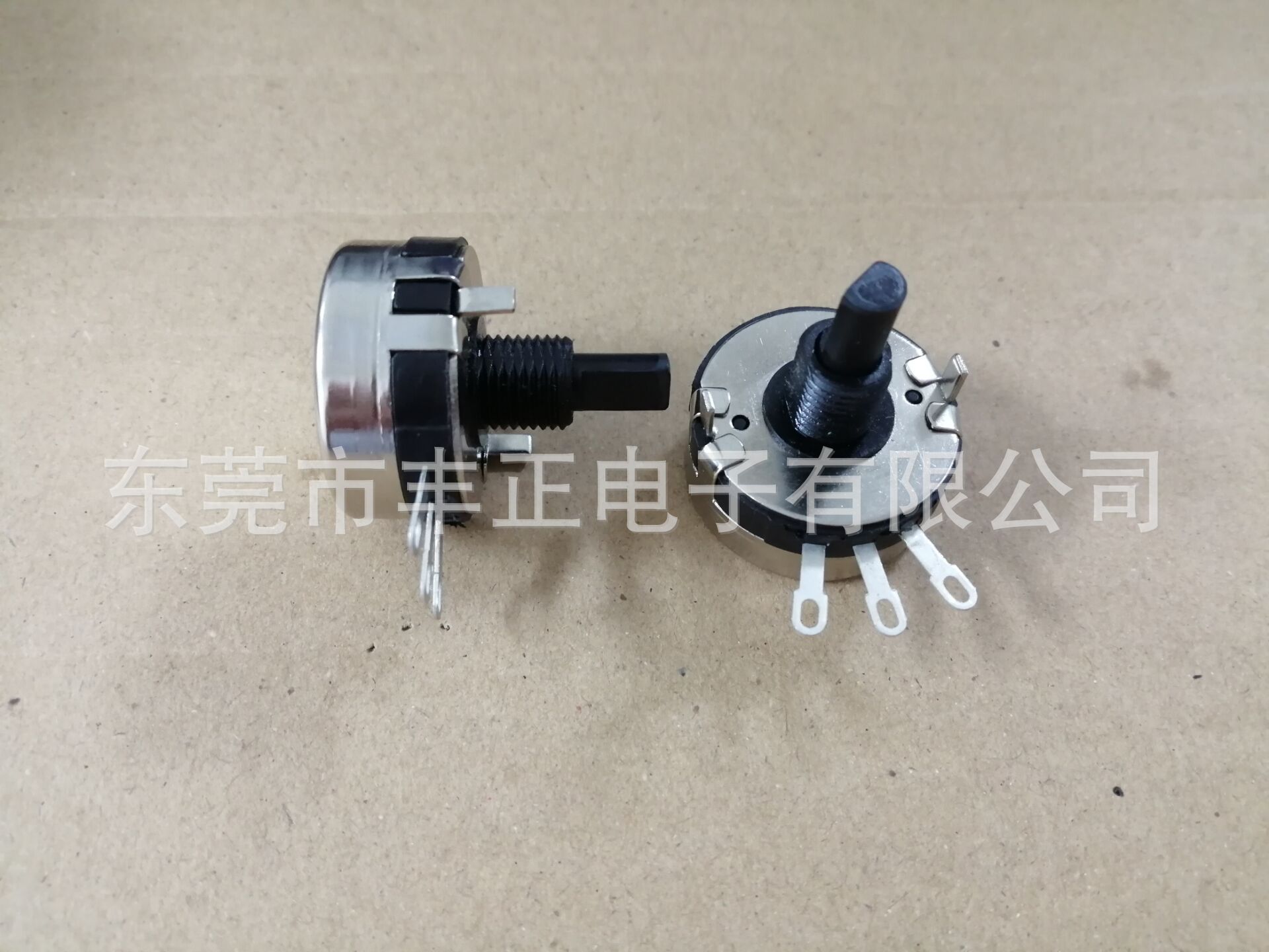 厂家供应调速器WTH118-2W半轴/圆轴电位器