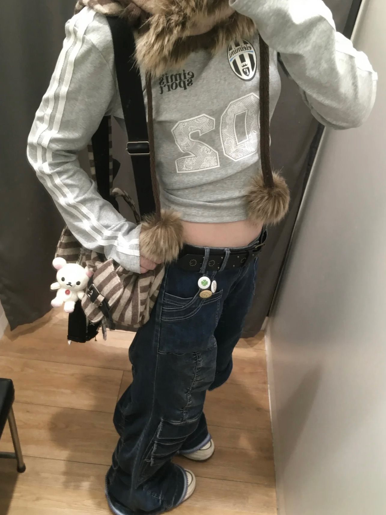 アメリカンレトロホットガールスリムジャージスタイル長袖Tシャツ女性用2025春秋新作スポーツショートカラーブロックトップ