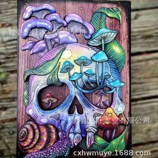 Cross-border new Skull Hands & Heart Hidden Key Box Skull and nature
