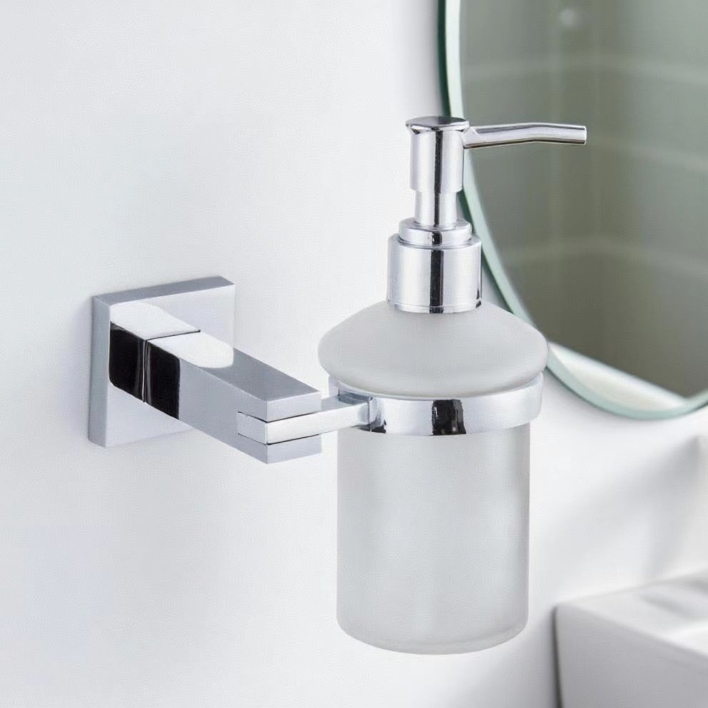 Fabricante directo de limpieza de seis piezas de colgantes de baño, estante de papel de aluminio, barra de toallas, estante de tazas