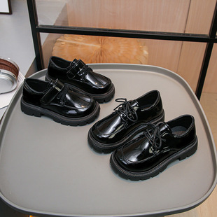 ��ͯСƤЬ2026�����¿���ͯ��ɫ��ЬӢ���L���eЬܛ��Ůͯ�ݳ�Ь
