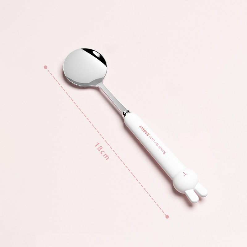 흰 토끼 숟가락