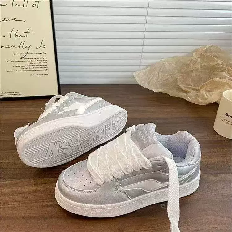 Кроссовки (Tide) серебристо‑белые, студенческая мода, размеры 35–40