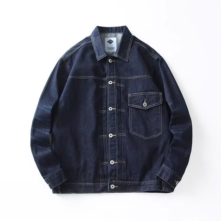Nueva capa de mezclilla los hombres primavera y otoño suelta más tamaño casual Denim ropa moda bordado camuflaje Workwear chaqueta