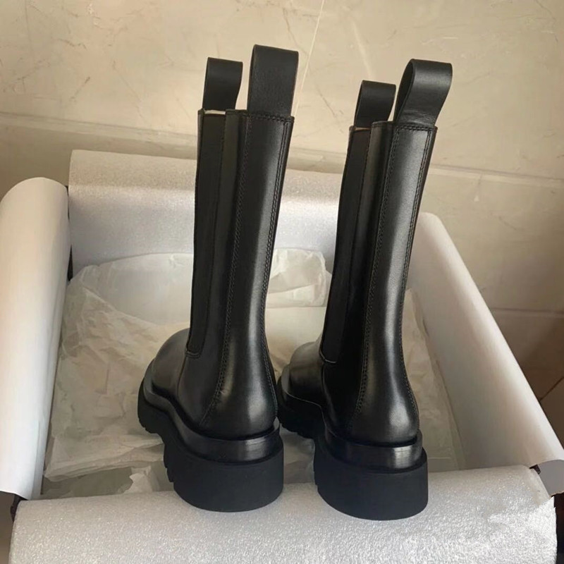 Inner Height-Increasing Boots for Women, British Style Mid-Tube Chimney Boots, Thick-Soled Chelsea Short Boots Inner Height-Increasing Boots for Women, British Style Mid-Tube Chimney Boots, Thick-Soled Chelsea Short Boots