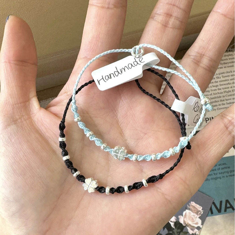 女性、カップル、親友へのギフトに最適なクローバー手作りブレスレット、軽い贅沢、多用途、シンプル、ニッチ、調節可能|undefined