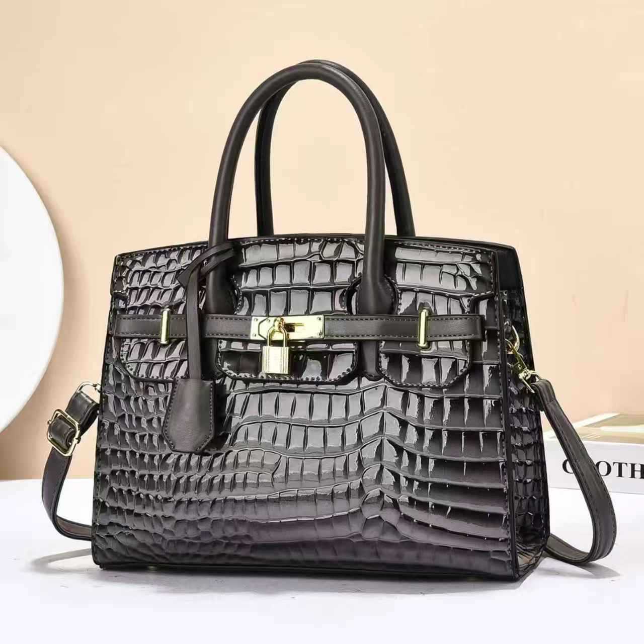 Casual de moda piedra de piel brillante temperamento bolso de hombro universal bolso de mano de viaje diario mochila bolso de mano