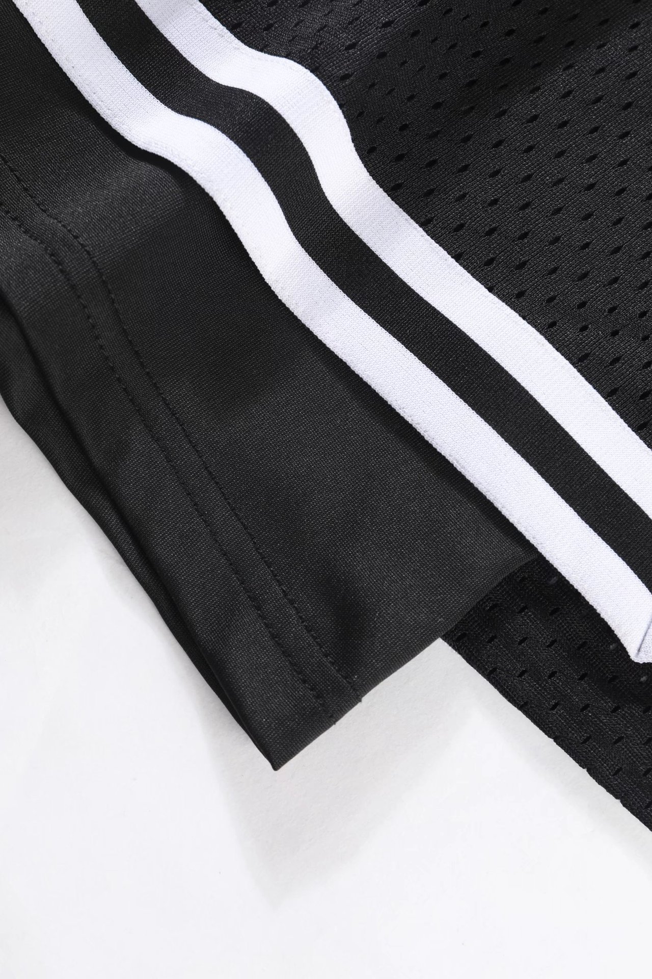 Amerikanische 3/4-Hose, modisch, für Jungen, Netzstoff, für Sport, Strand, Freizeit, Laufen, Fitness, schnelltrocknend, für den Transport zu Hause_voghion.com