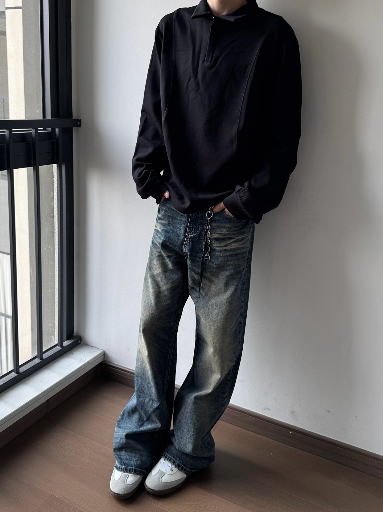Men's Vintage Washed Straight-Leg Jeans – Relaxed Fit, Clean Aesthetic, Distressed Hem For Urban Streetwear_mkmklike.com