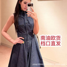 【南油小奈儿高端女装】26新款时髦气质牛仔不规则翻领无袖连衣裙