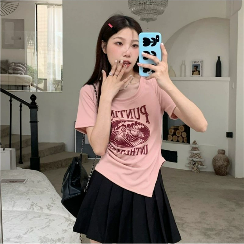 Футболка с короткими рукавами больших размеров, женская летняя 2023, новый Приталенный топ с неправильным дизайном и принтом для круглых девушек