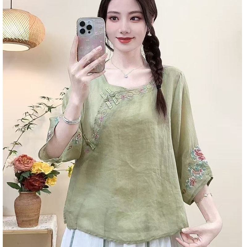 Women's Retro Chinese Style Diagonal Lapel Three-Quarter Sleeve Stand Collar Slim Summer and Autumn Large Size Versatile Artistic Embroidered Outing Shirt