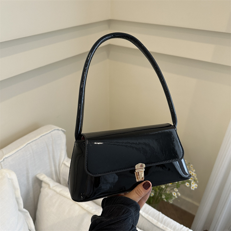 Temperamento simple bolso de hombro de bloqueo de color sólido para mujeres 2024 primavera y verano nuevo nicho de alta calidad bolso de brazo bolso de mujer