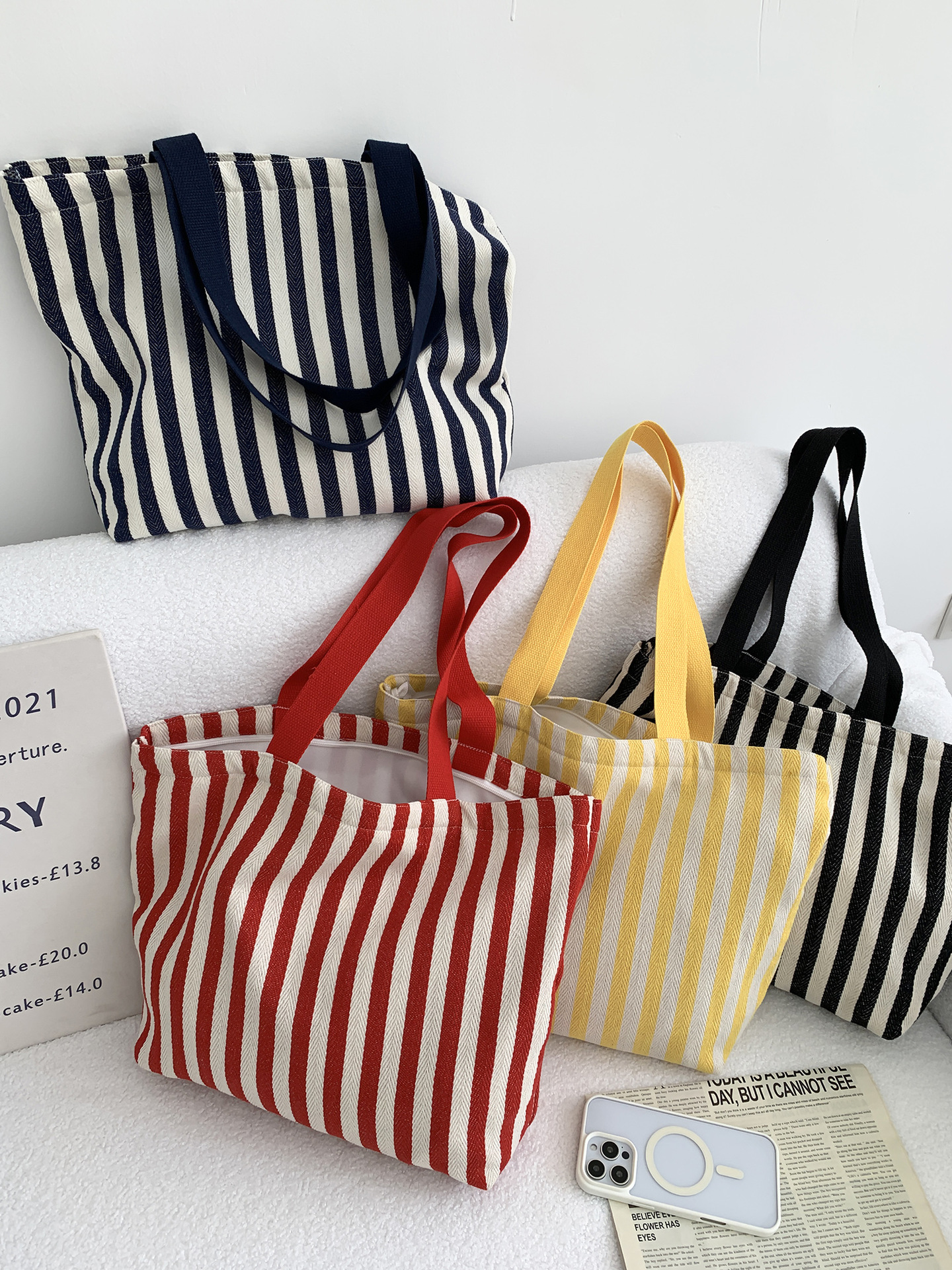 Capacious shopping bag