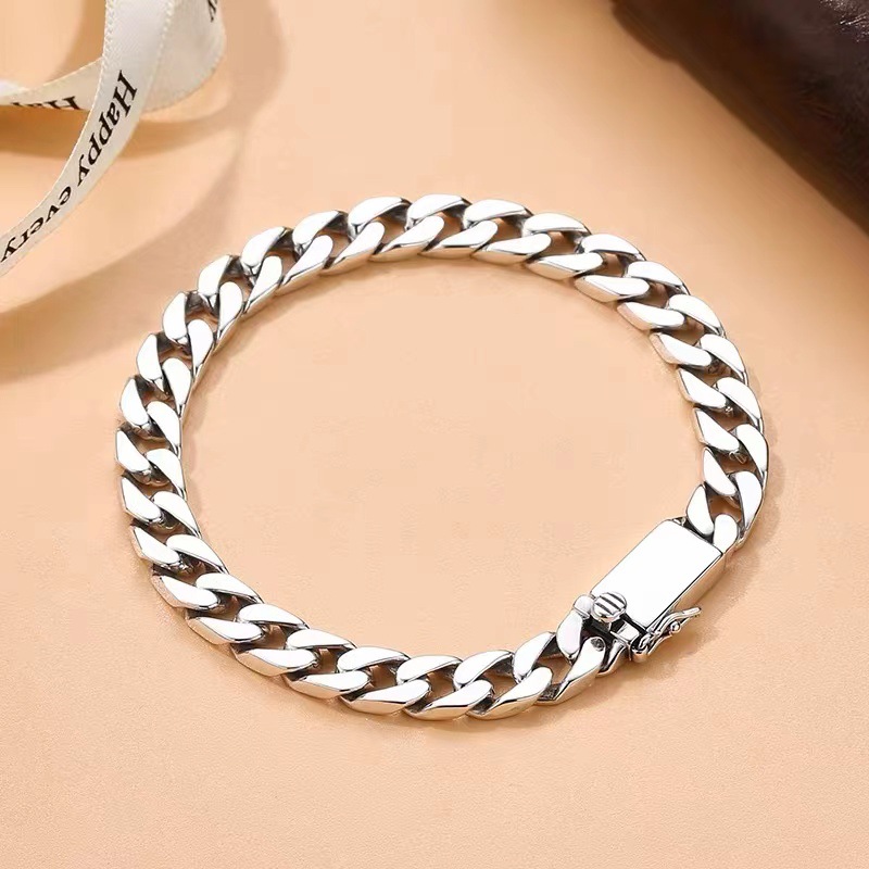 Retro Simple Style Solid Color Copper Plating Men'S Bracelets Men's Chain Bracelets display picture 5