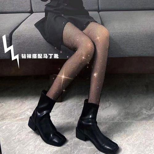 jk fishing net black silk stockings for women, thin, trendy, summer anti-snagging, ins fashion, spicy, letter socks for summer
