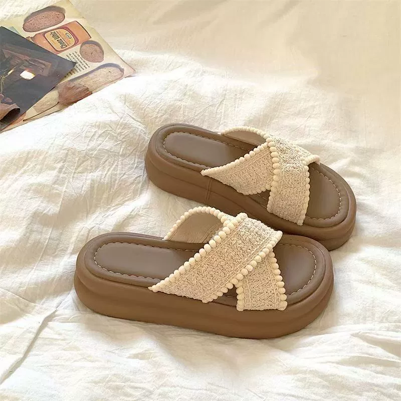 Новые китайские сандалии для улицы, лето 2025, новые французские плиссированные нишевые элитные сандалии в стиле феи, модель слипоны.