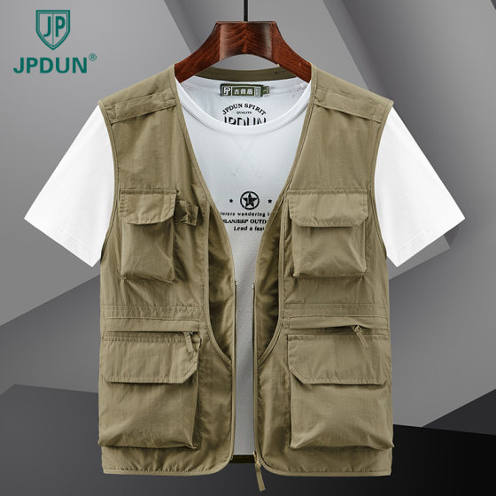 Spring 2023 New Style Workwear Multi-pocket V-neck Casual Fishing Photography Sleeveless Waistcoat Thin Vest for Men
