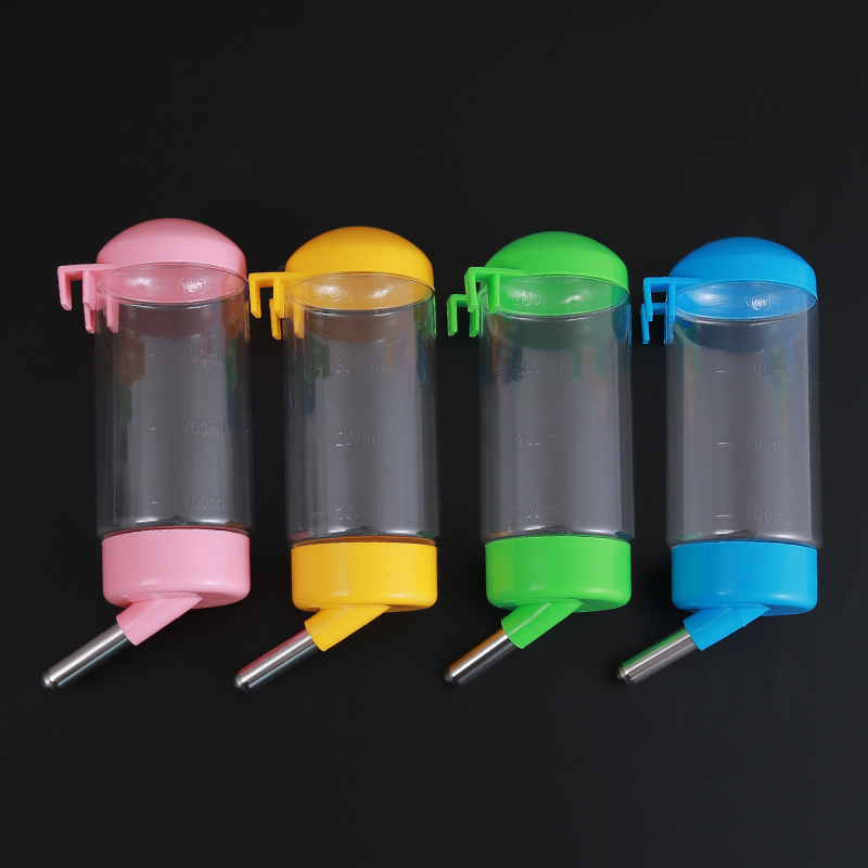 Botella de agua para perros para mascotas colgantes de bebidas de agua para gatos y perros colgantes de jaula de hervidas de agua 400ML fábrica directa