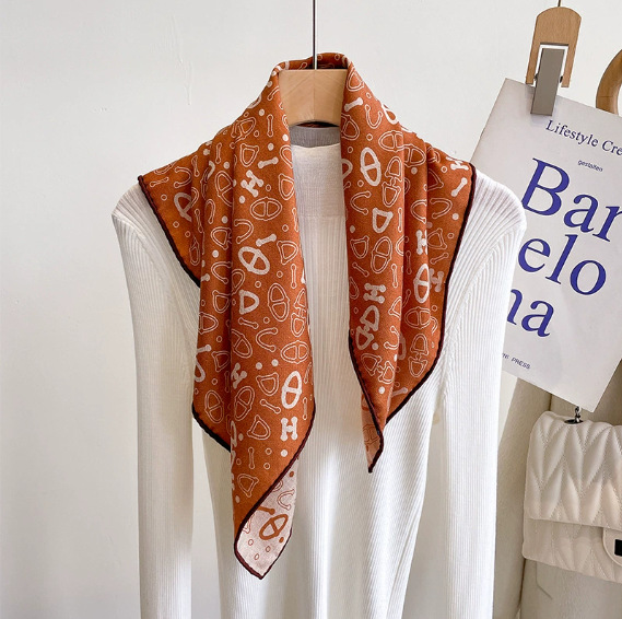 2025春秋冬新型高級シルクウールマフラー女性ファッション気質プリントストール両面シルクスカーフ