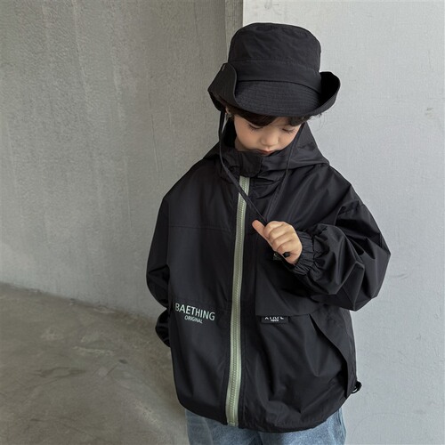 2024 Haimajia Boys Spring and Autumn New Outdoor Jackets Waterproof Hooded Jackets Children's Work Clothes Tops Korean Version