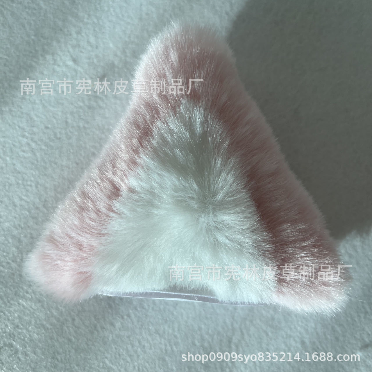 색상 일치하는 귀