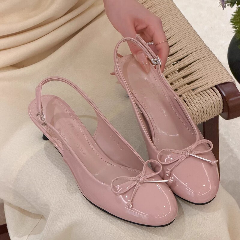 Sweet Style Bow-Knot Closed-Toe Sandals for Women, Thin Heel, Round Toe, Shallow Cut, Suitable for Pairing with Dresses, Open-Back Flats, Comfortable Patent Leather Mules