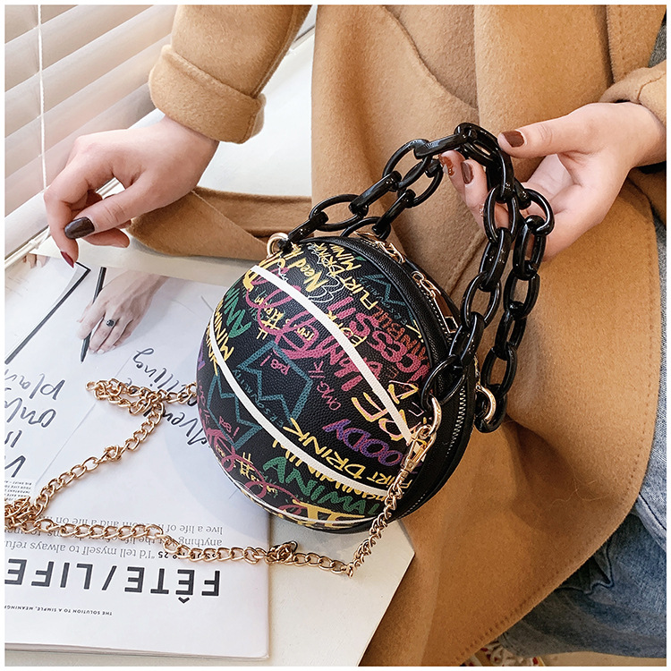 Women's Small All Seasons Pu Leather Streetwear Circle Bag display picture 3