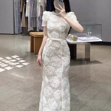 法式优雅女装2025早秋新款千金风重工钉珠长款收腰蕾丝连衣裙