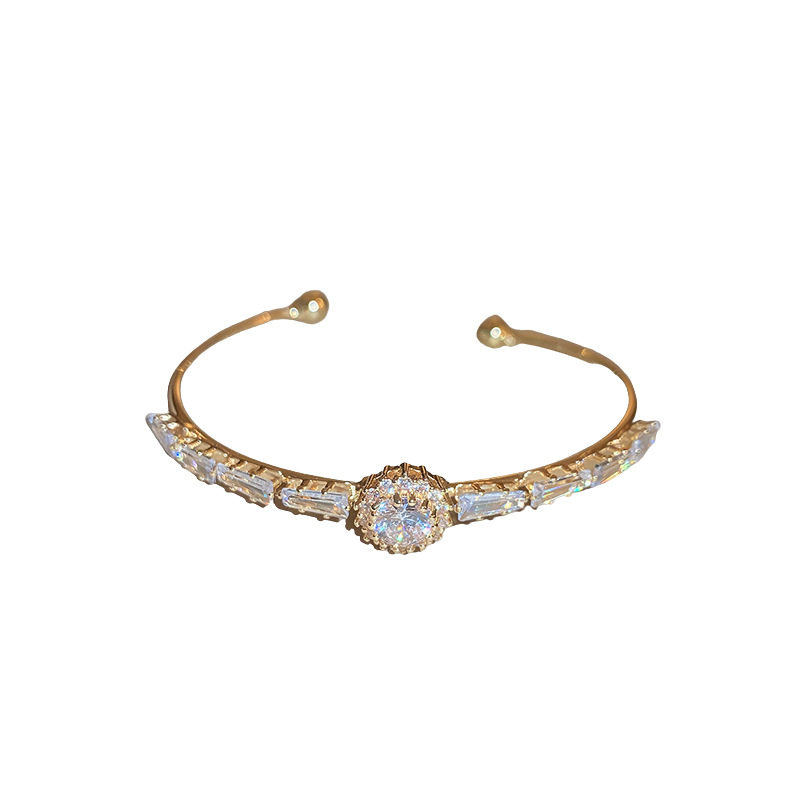 Estilo de lujo ligero diamante-incrustado ZIRCON redondo geométrico pulsera abierta personalidad de moda exquisito temperamento pulsera de alto grado para las mujeres