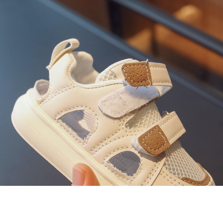 Sandali per bambini a maglia singola nuovo stile estivo 2024, scarpe per bambini ultraleggere, scarpe per ragazze con fondo morbido antiscivolo Baotou per ragazzi, scarpe con telaio_voghion.com