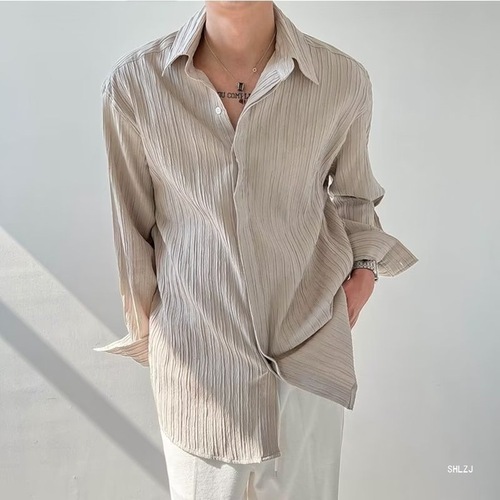 Spring and Autumn Striped Shirt for Men: Designer-Approved Niche Top in Light Mature Style—Fashionable, Slimming, and Perfect for Formal or Professional Attire