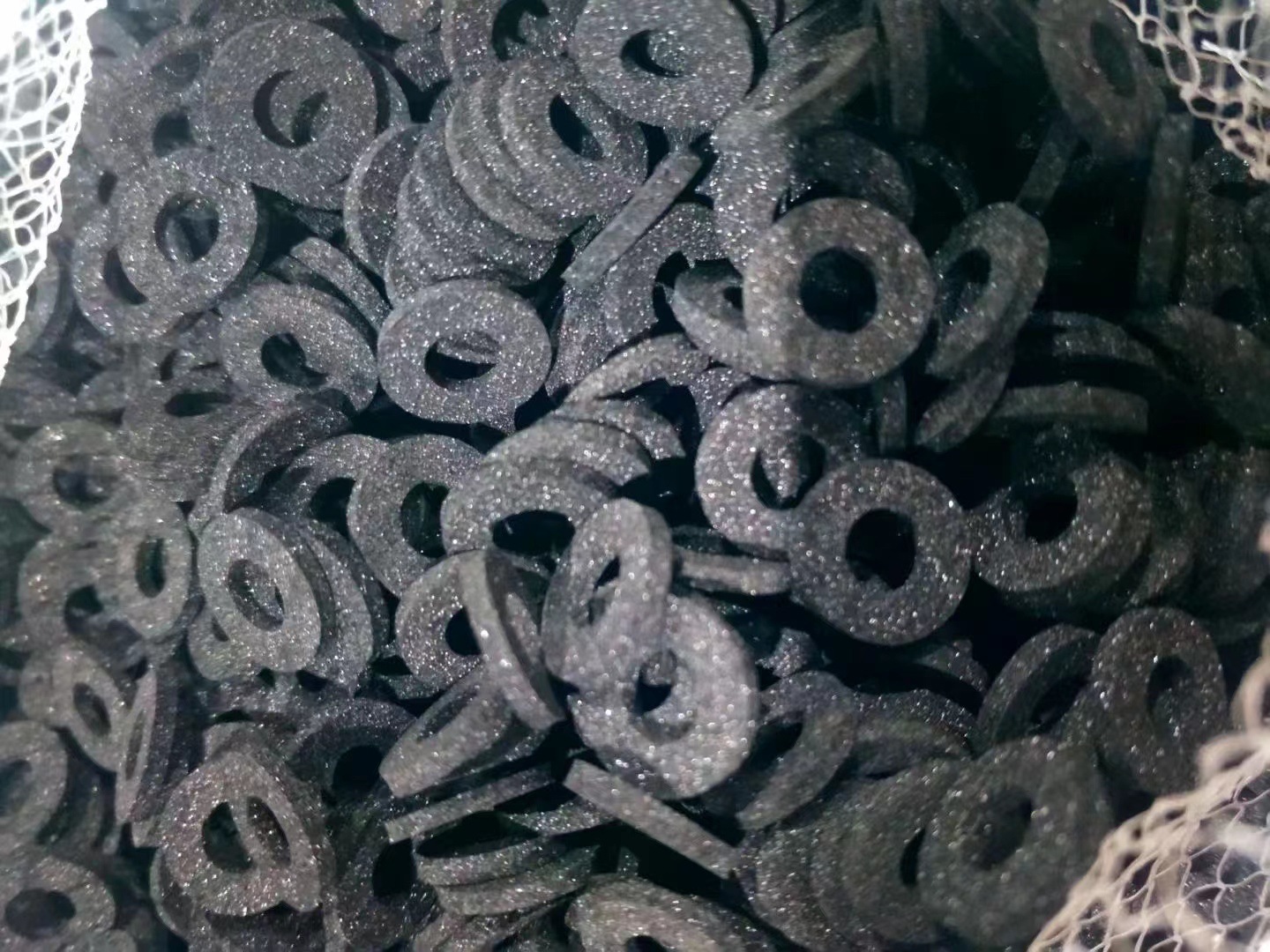 厂家供应黑色高密度海绵圈包装/黑色高密度海绵/黑色海绵成型