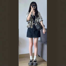 短袖衬衫女夏季2024年新款设计感小众衬衣外套小个子港风碎花上衣