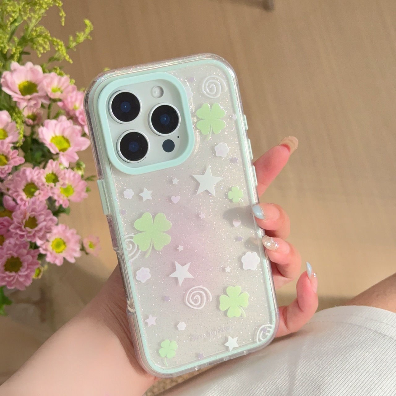 Dibujos animados coreanos dos en uno trébol de cuatro hojas para Apple 16ProMax funda para teléfono móvil 15Pro nuevo 14/13 femenino 15PM