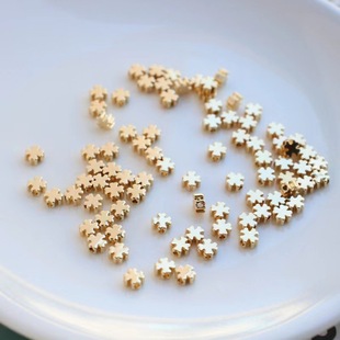14K gold-wrapped Clover cross heart-shaped color-preserving original design diy handmade jewelry accessories loose beads accessories