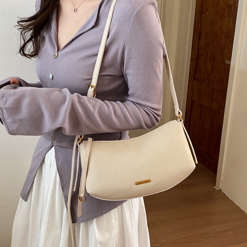 Cross-Border New Model 2026 Korean Retro Soft Leather Underarm Bag with Unique Design, Versatile Casual Shoulder Bag for Women