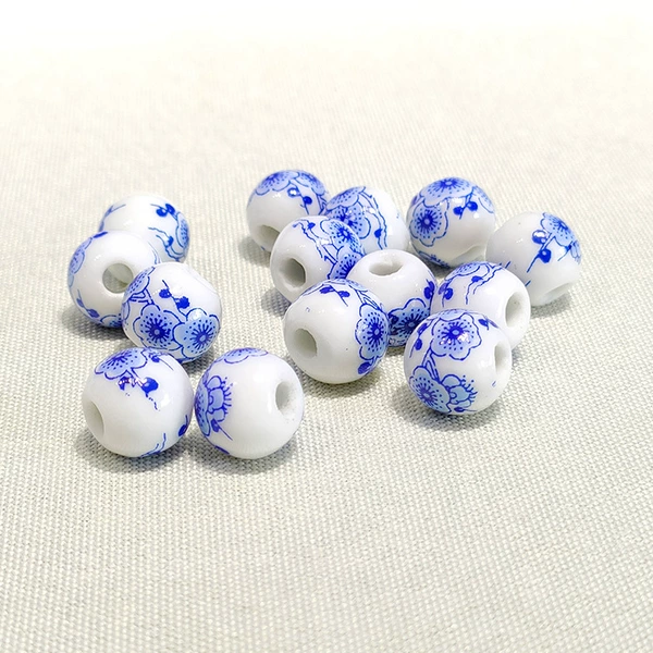 Blue and white plum blossom