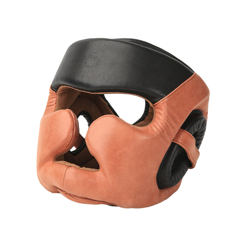 Kangrui boxeo cabeza protector piel de vaca impresión hecha a mano y teñido vintage Sparta cabeza protector Sanda lucha cabeza protector