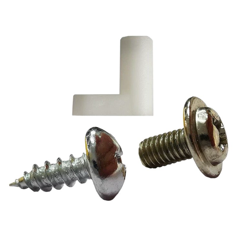 Компьютерные винты можно использовать для крепления пластиковых опор между материнской платой и печатной платой для обеспечения изоляции и поддержки, L-образные опоры 20 мм.